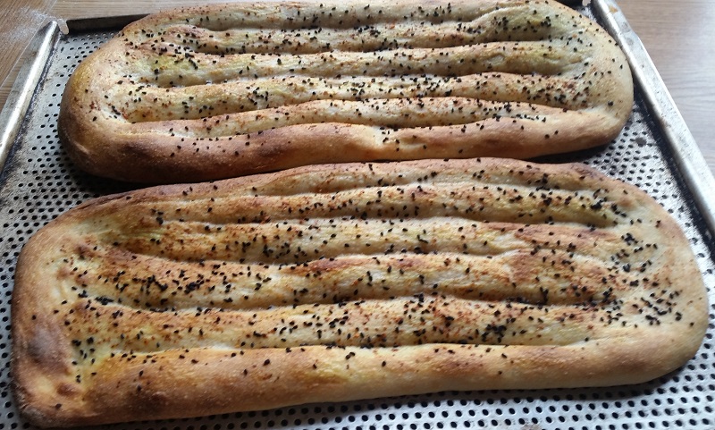 مربا به images/barbari_ba_khamirtorsh_4.jpg